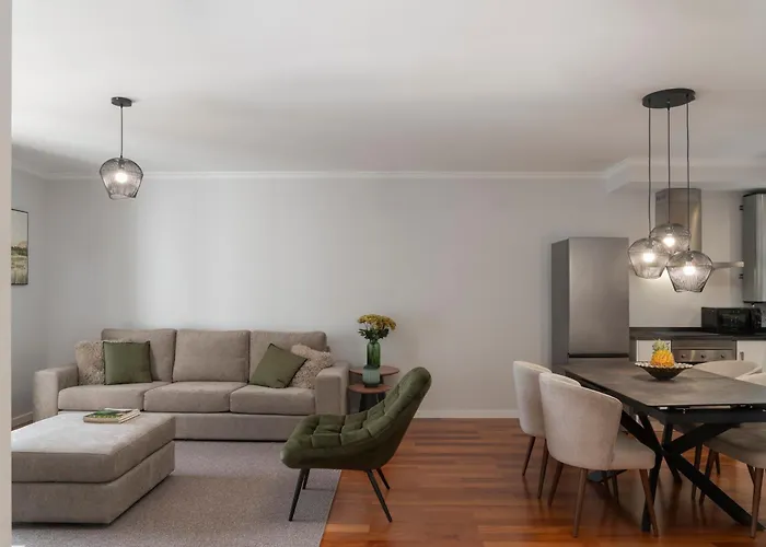 Ii By An Island Santa Cruz (Madeira)